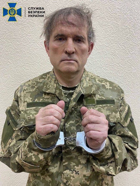  Opposition politician Medvedchuk imprisoned and beaten by Zelensky’s SBU secret police   -Dan Cohen